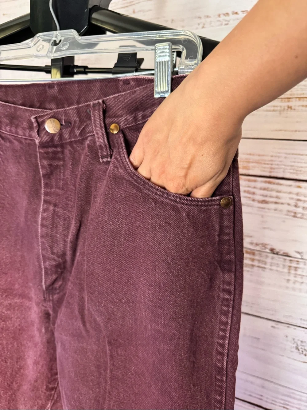Wrangler 34x34 Men's Classic Straight-Fit Pants Deep Burgundy vintage